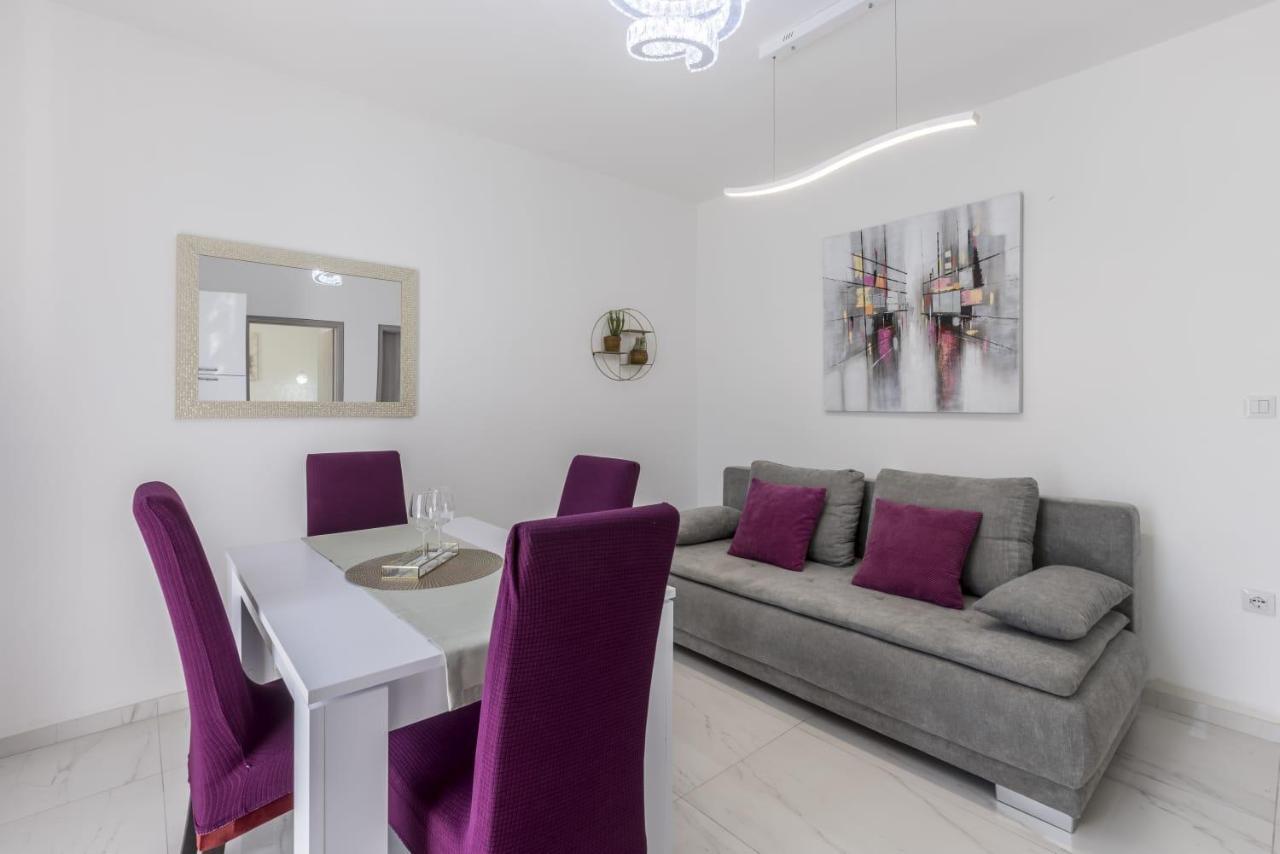 Royal Rose Gold Apartment Vodice Eksteriør billede